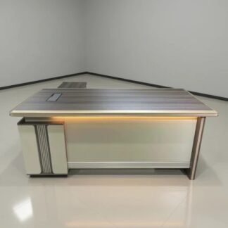 Modern Executive Desk – 1.6 Meters