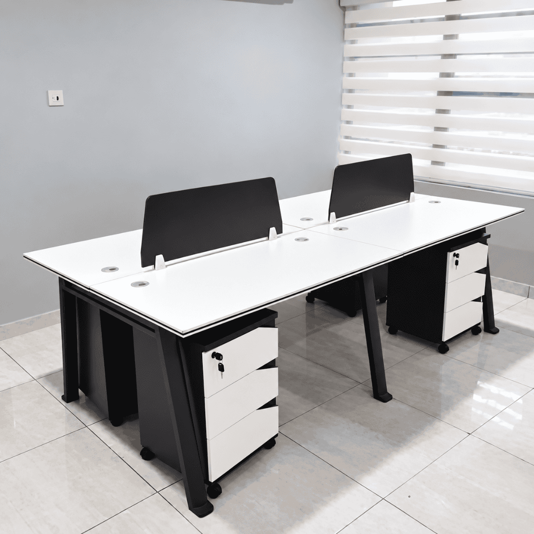 4-Man Office Workstation Desk with Privacy Screens and Mobile Drawers